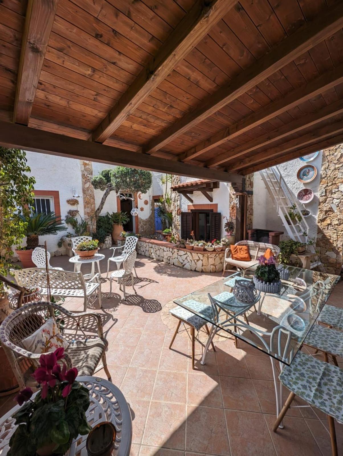 Villa Baia Di Cornino 库斯托纳奇 外观 照片
