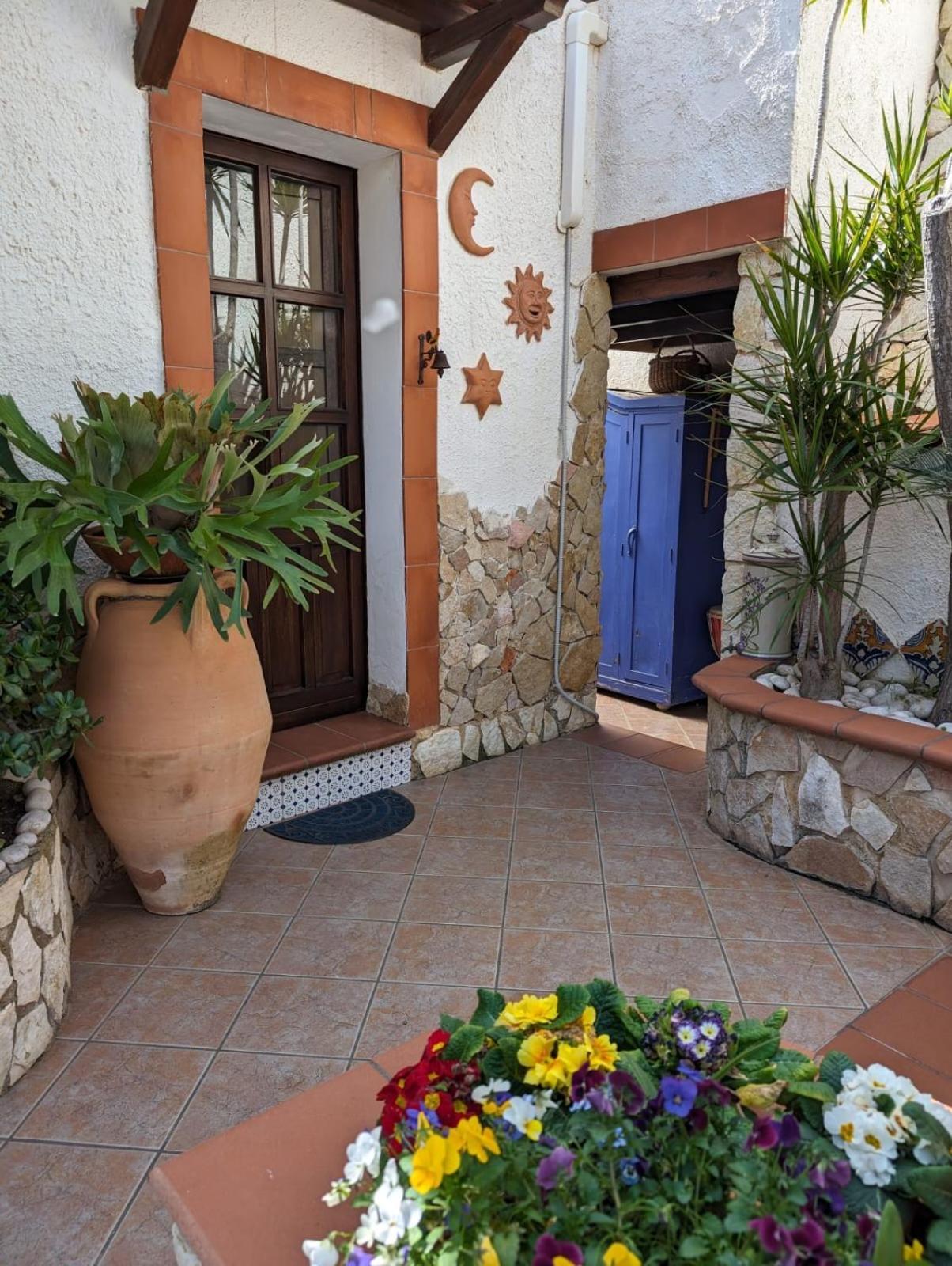Villa Baia Di Cornino 库斯托纳奇 外观 照片